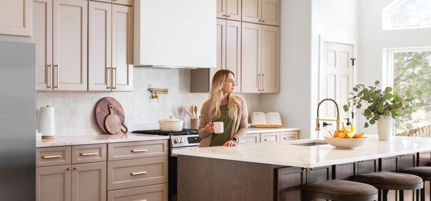 Fabuwood Allure Fusion Oyster warm taupe kitchen